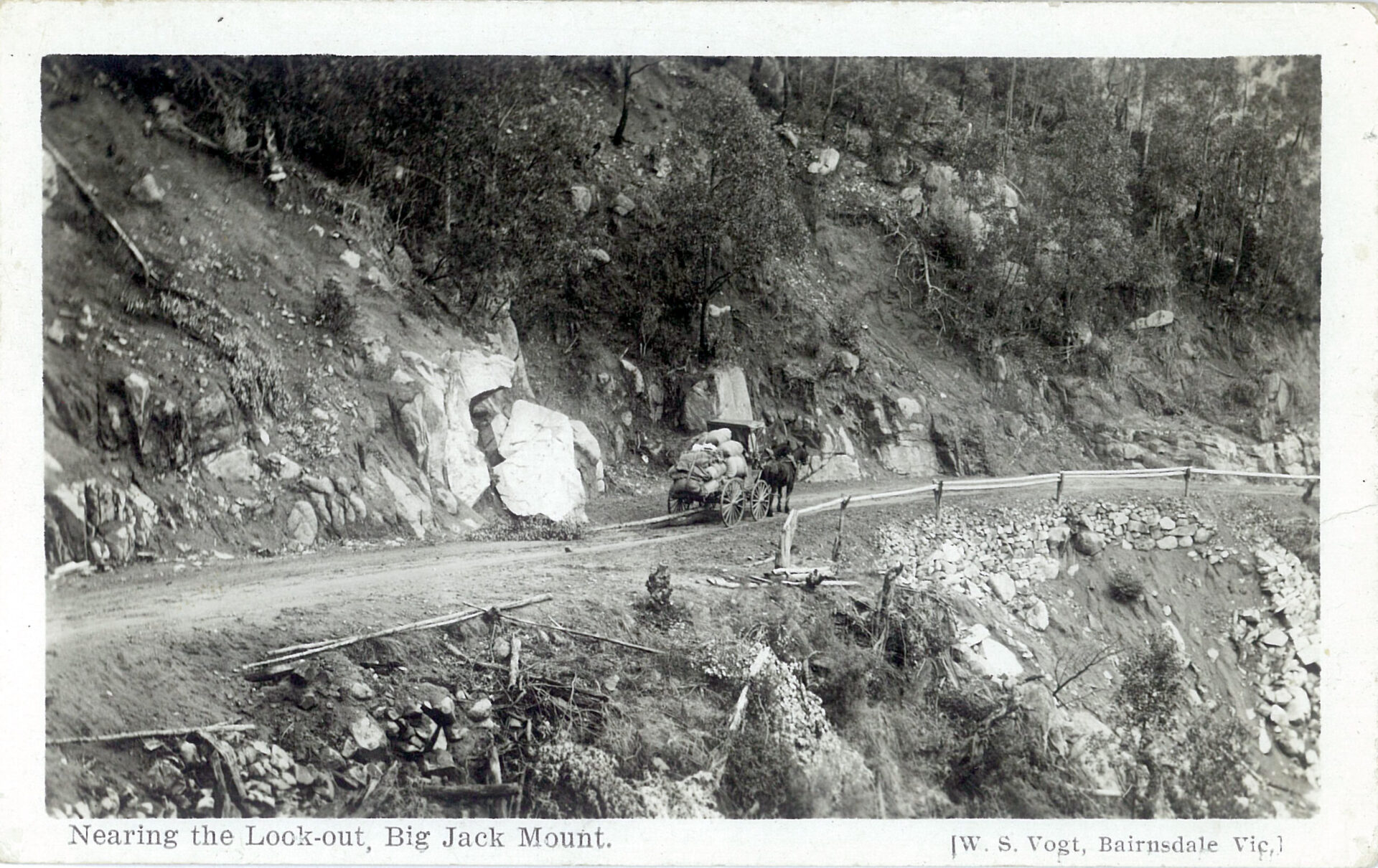 Nearing the lookout, Big Jack Mount